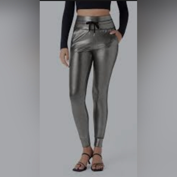 HALARA Pants - Nwt Halara SoftlyZero Faux Leather High Waisted Drawstring Pocket Sparkle Medium